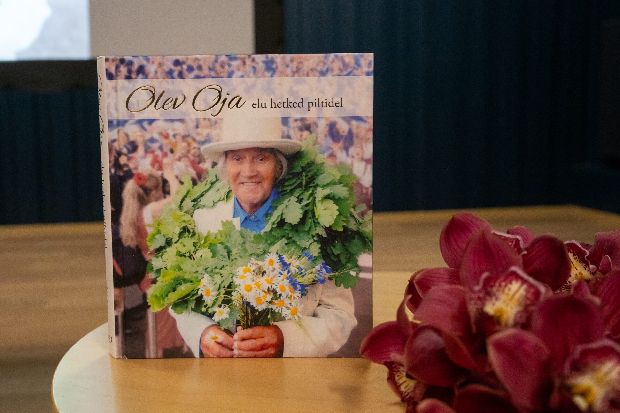 Eesti Kooriühing esitles raamatut „Olev Oja elu hetked piltidel“