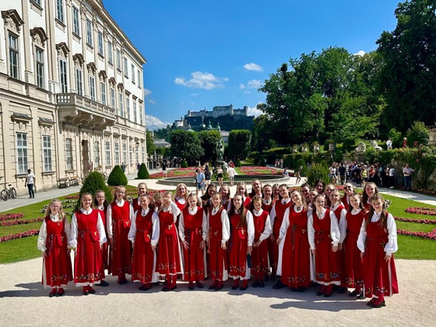 Musamari Koorikooli tütarlastekoor esines edukalt rahvusvahelisel koorikonkursil “5th Salzburg International Choral Celebration and Competition”